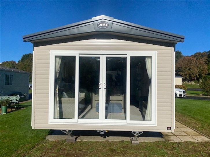 New ABI Saffron NEW and PRICE REDUCED 3 bedroom caravan for sale £52,000.00