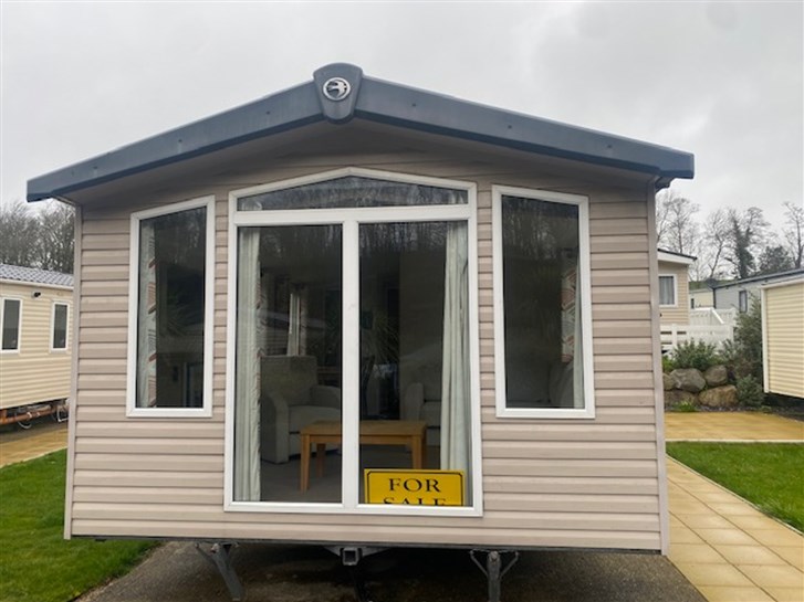 Used Swift Biarritz 2016 and PRICE REDUCED 3 bedroom caravan for sale £23,000.00