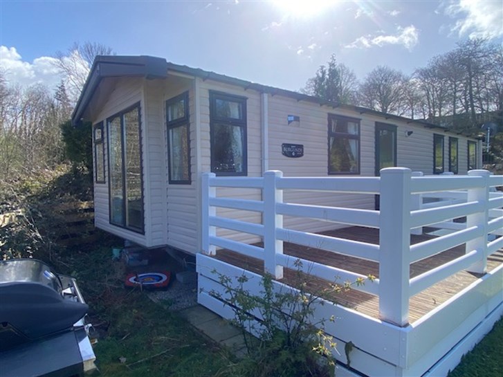 Used Swift Burgundy 3 bedroom caravan for sale £29,500.00